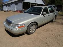 1458. 2004 MERCURY GRAND MARQUIS 4 DOOR, LEATHER, KEYLESS ENTRY, SHOWS 159,