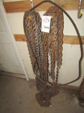 1514. ASSORTMENT OF LOG AND TIRE CHAINS