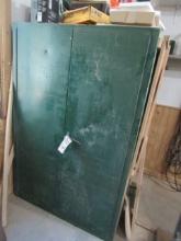 1523. GREEN CABINET WITH CORDED SANDER, JIG SAW, ROUTER AND MISC.
