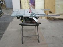 1529. HITACHI 10 INCH TABLE SAW