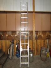 1595. 24’ WARNER ALUMINUM EXTENSION LADDER