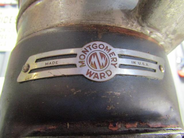 1839. MONTGOMERY WARD TABLE TOP CREAM SEPARATOR