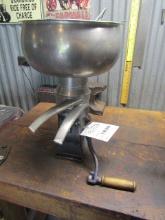 1839. MONTGOMERY WARD TABLE TOP CREAM SEPARATOR