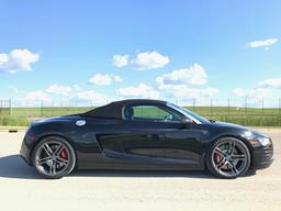 2011 Audi R8 Quattro Spyder