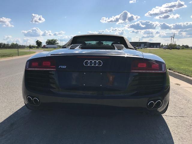 2011 Audi R8 Quattro Spyder