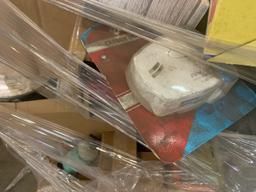 Pallet of mixed merchandise, to include but not limited to: seasonal dŽcor, soap, hardware, seasonal