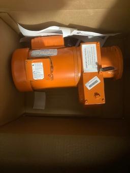 Livermore, KY- Electrical Components, Lighting, & Motors: Approx. $11,000 at Retail