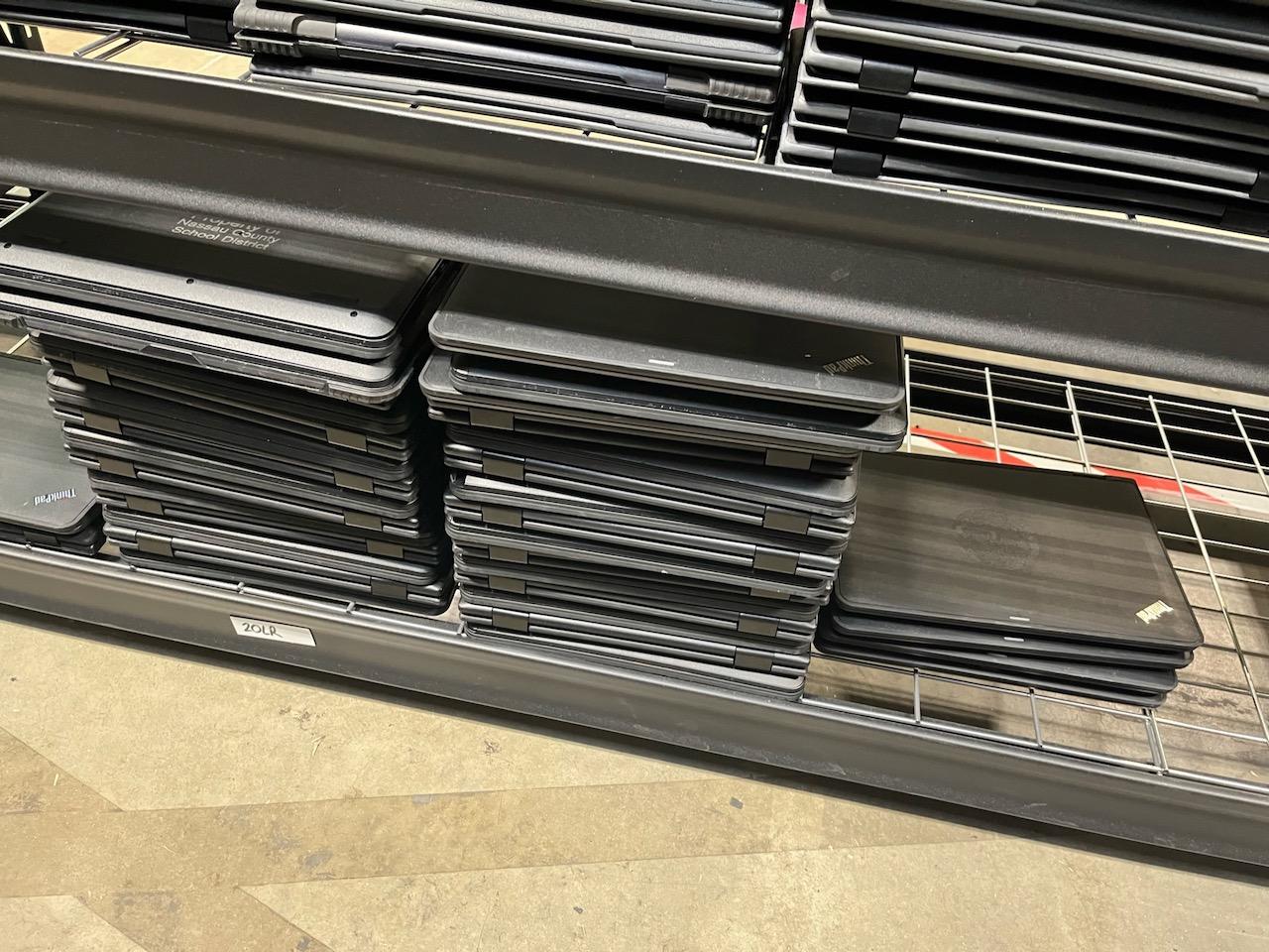 Lot of 1000+ Laptops for parts