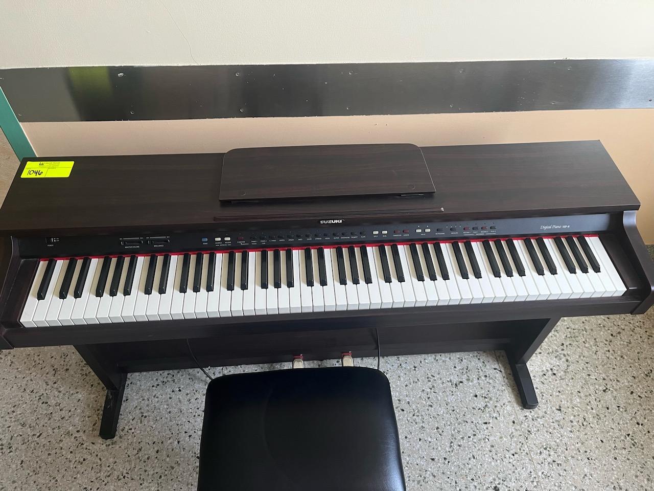 Loc: 12.8.   Suzuki Digital Piano Keyboard Model HP-8