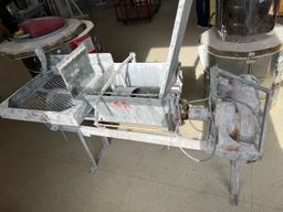 Loc: 12.5. Walker Pug Mill with SyncroGear Motor