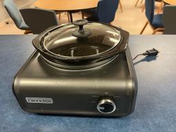Loc: 6. CrockPot with retractable cord. This lot is located at: 532 Franklin St, Hancock, MI 49930.