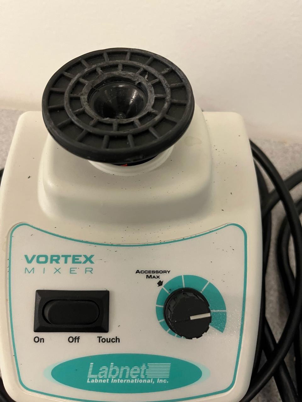 Loc: 3 Lab. Lot of 2 assorted Vortex Mixers. This lot is located at: 601 Franklin St, Hancock, MI 49