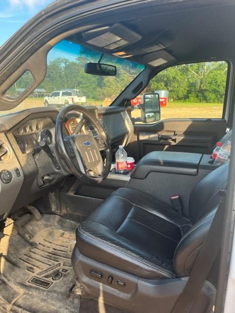 COLLINS, MS - 2014 Ford F350 Pickup Truck-  6.7L V8 Diesel Engine with Automatic Transmission.
