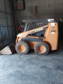 Cassville, MO - 2007 Case Model #430 Skid Steer Loader