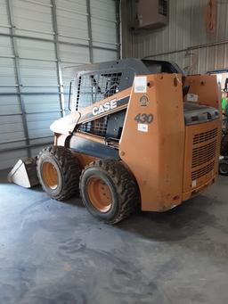 Cassville, MO - 2007 Case Model #430 Skid Steer Loader