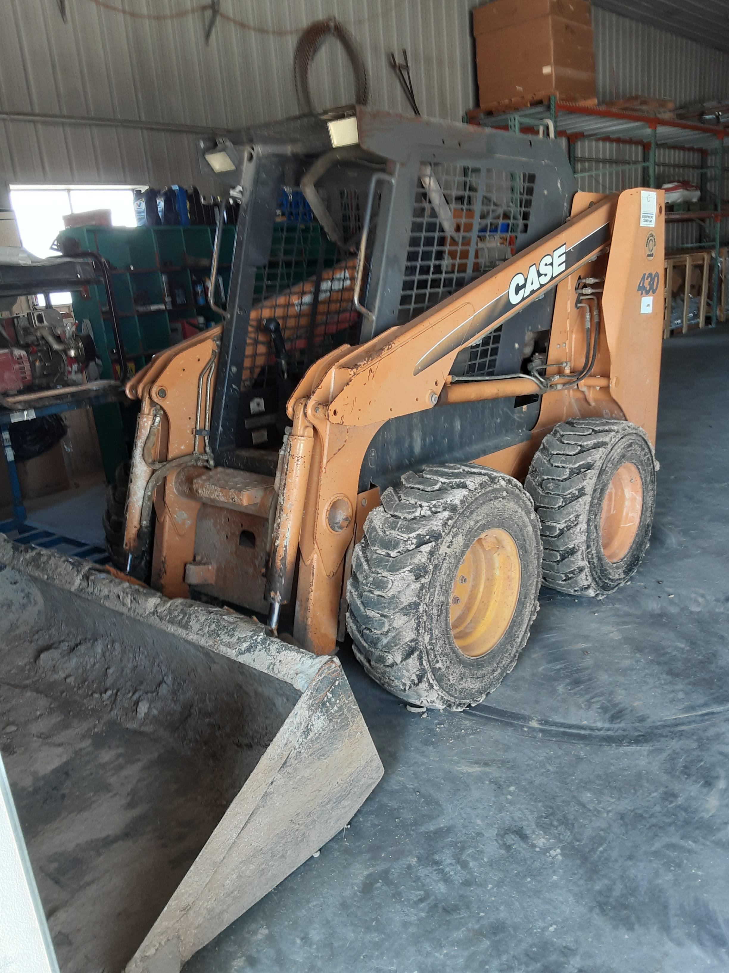 Cassville, MO - 2007 Case Model #430 Skid Steer Loader