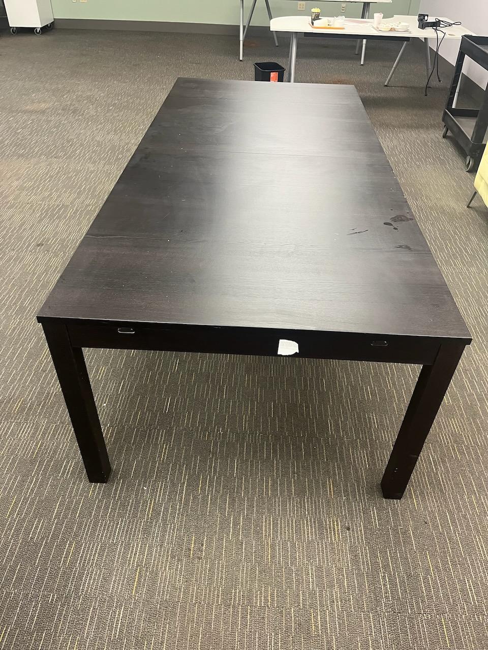 Table 95"x43"x29"