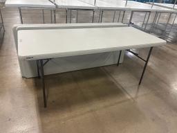 Lifetime Plastic folding table, 30"x72"x29"