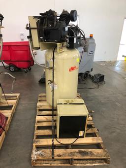 Ingersoll Rand Air Compressor