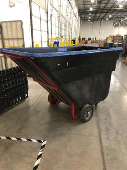 Utility Tilt Truck