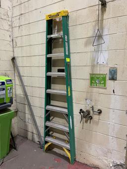 Werner 8' A-Frame Fiberglass ladder