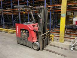 Raymond - Stand Up Forklift - Model 425-C40TT