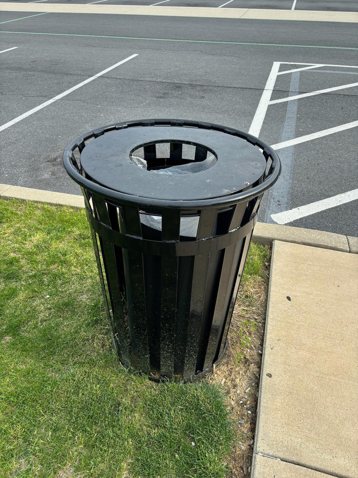 Outdoor Metal trash can