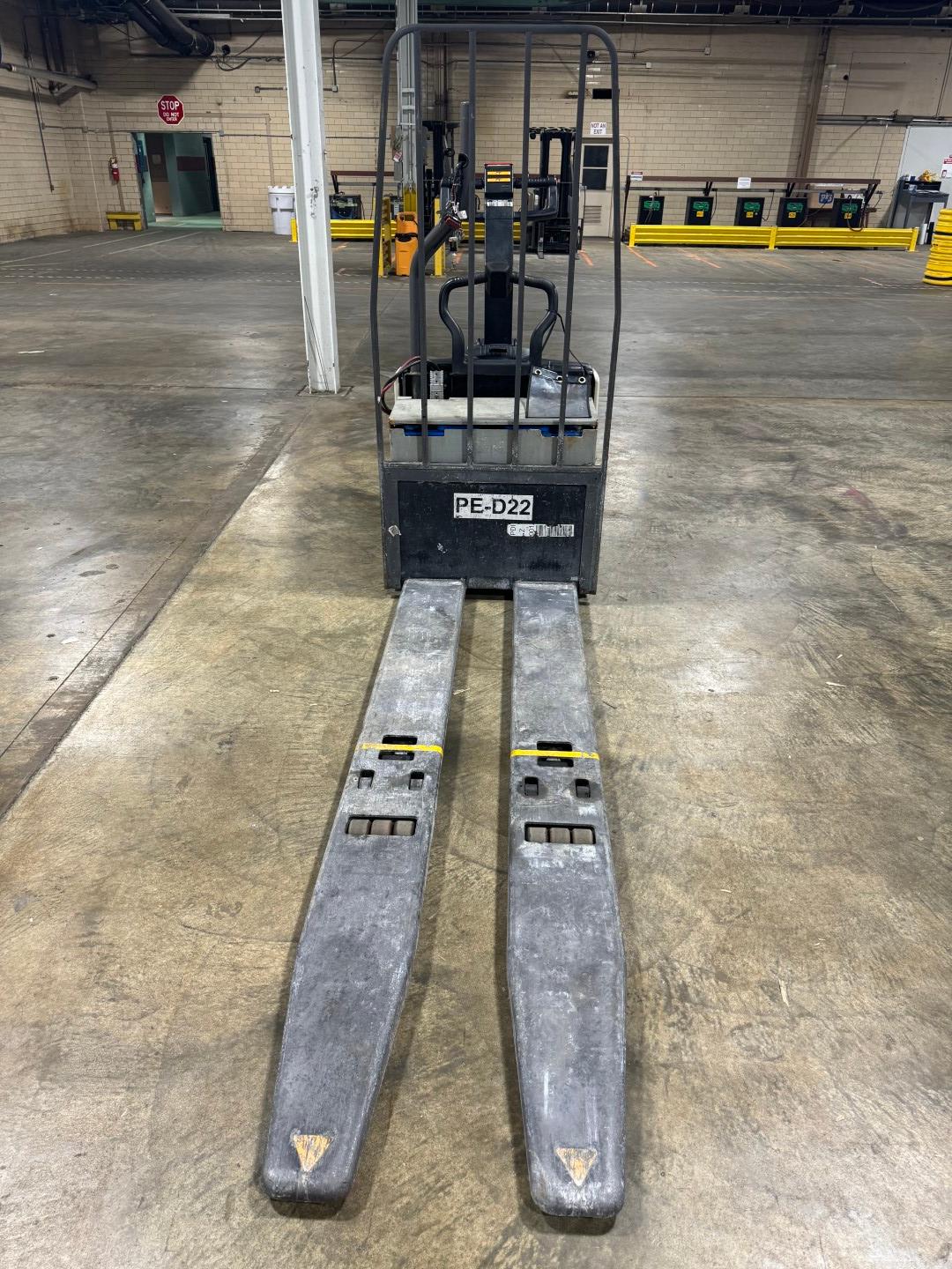 Hamer, SC- Crown Electric Pallet Jack