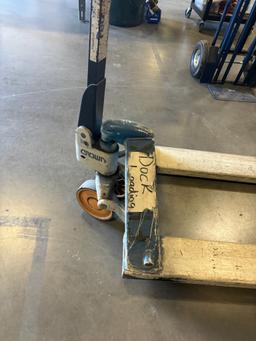 Crown Pallet Jack