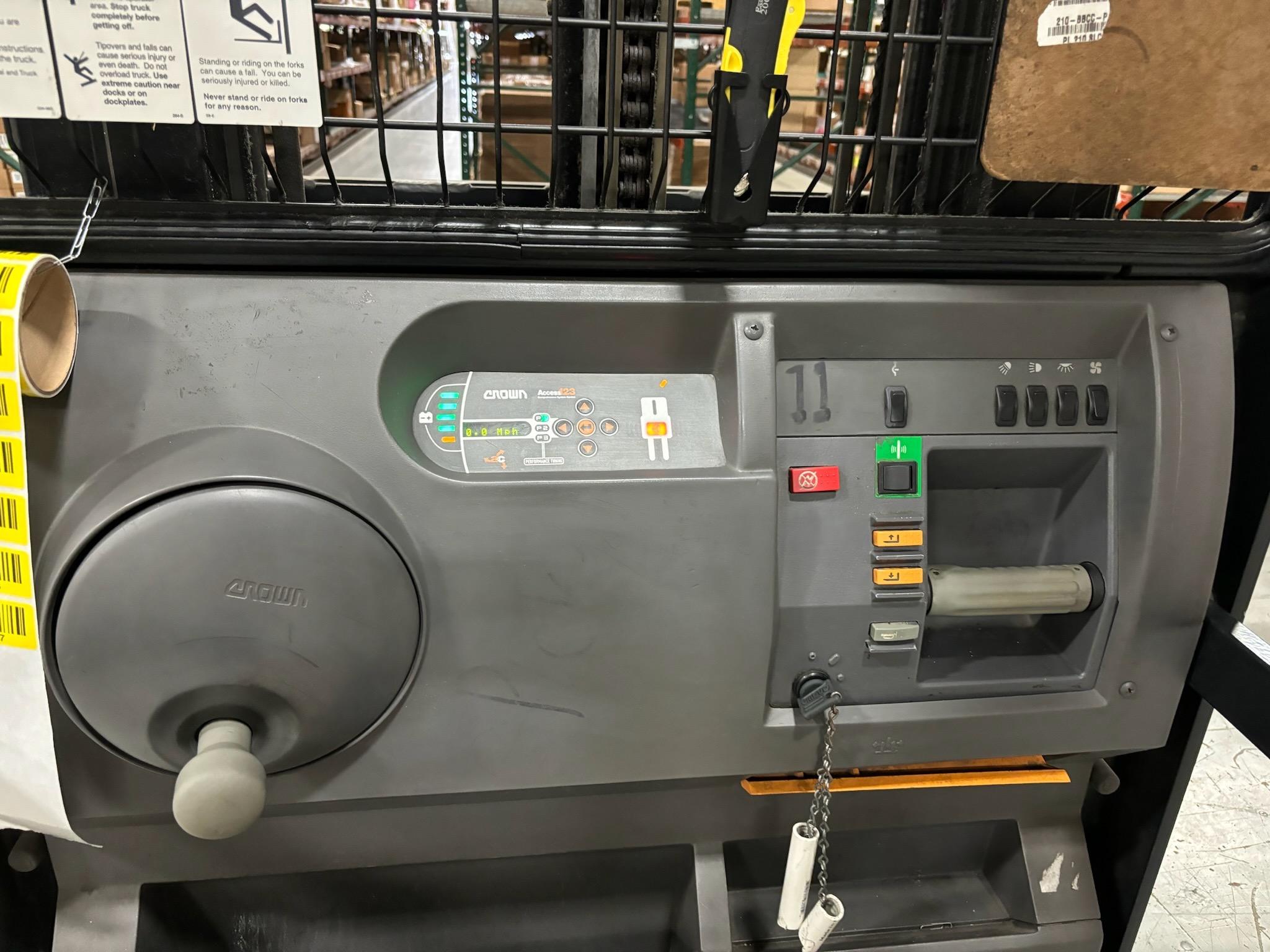 Crown Order Picker