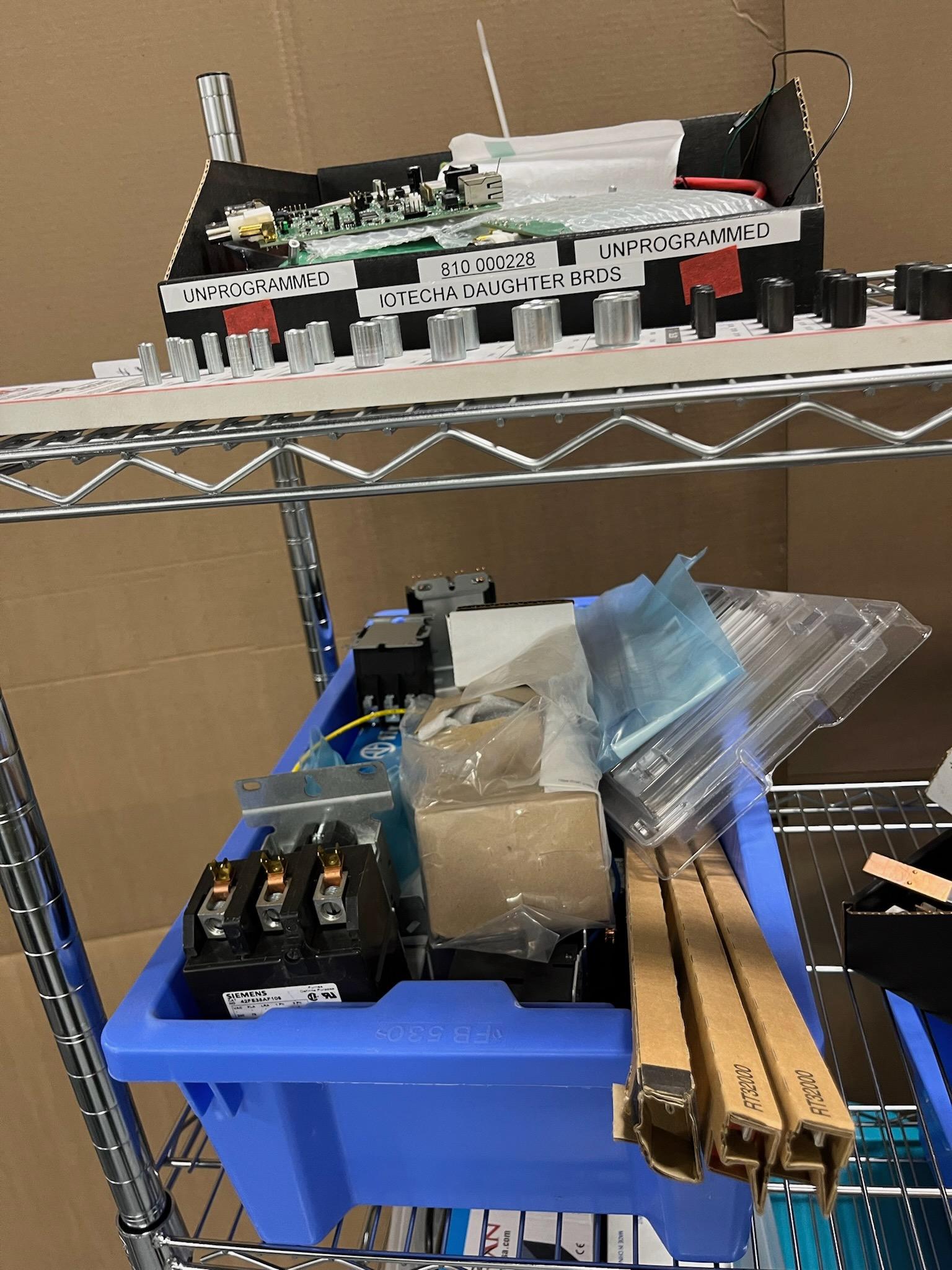 Metro Rack with JuiceBox Chargers (condition unkown), Parts & Components