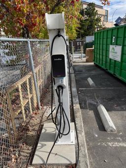 Enel  Way Dual JuiceBox Charging Station