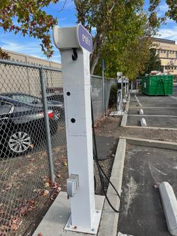 Enel  Way Single JuiceBox Charging Station
