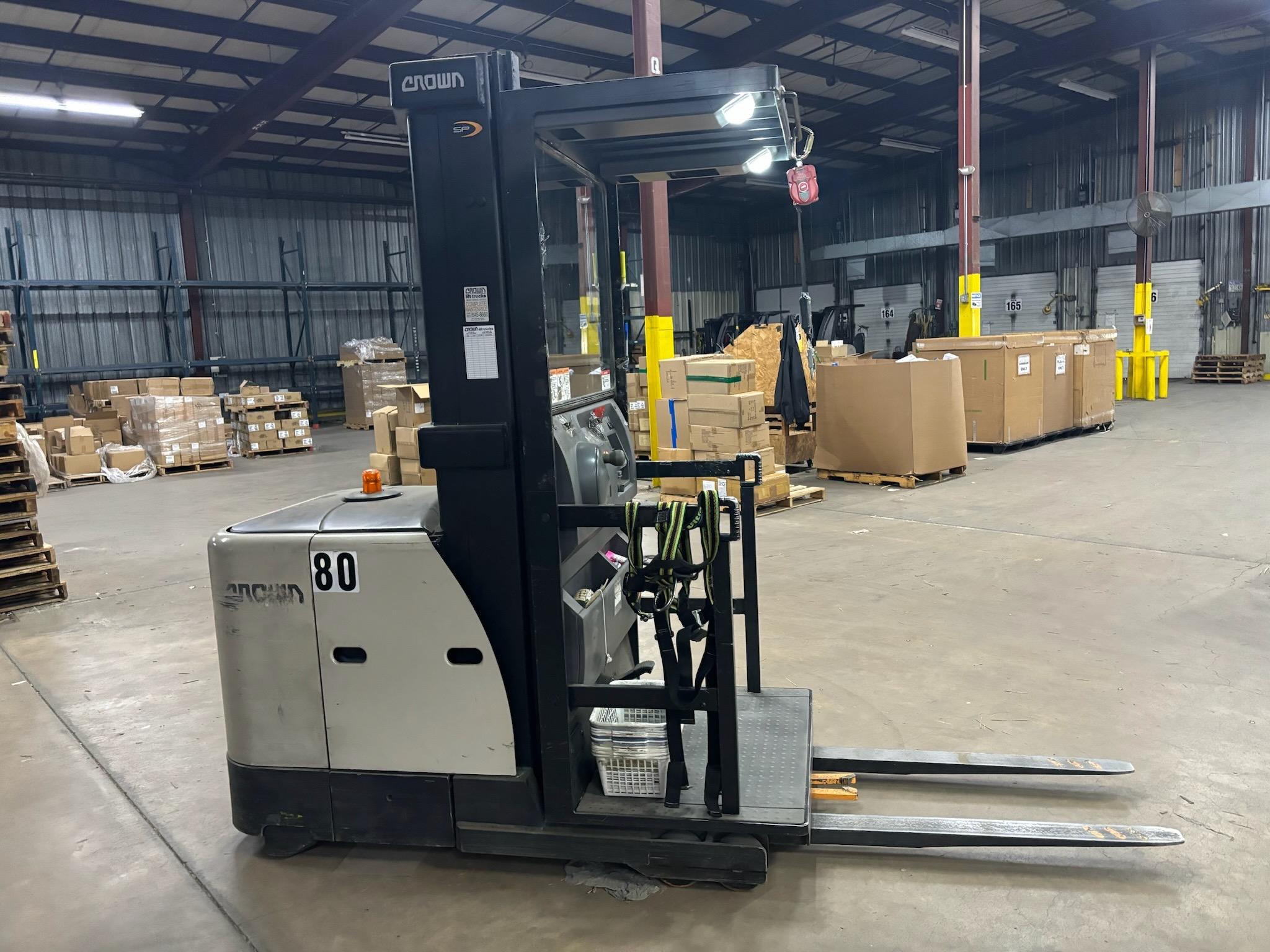 Loc: 6S. Crown Order Picker
