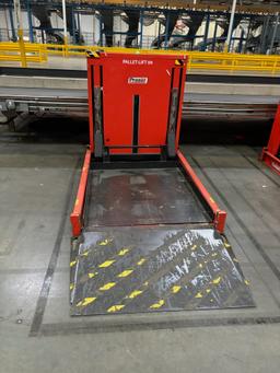 Presto Floor level Pallet Lift