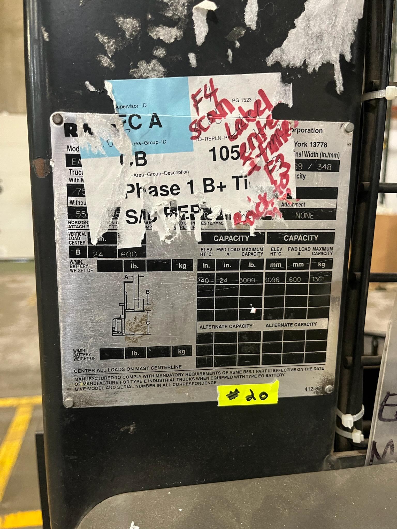 2005 Raymond Order Picker