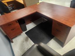 L shape desk with chair