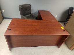 L shape desk with chair