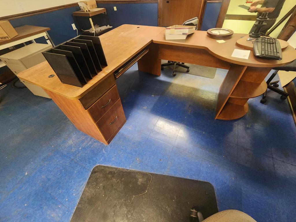 Misc. office furniture with desk and chairs