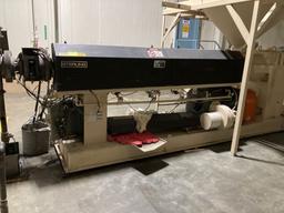 Sterling, Extruder Machine