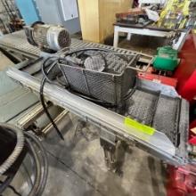 Dorner Conveyor on wheels- Model 32MS423EI
