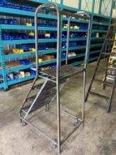 41" 4-step Rolling stock ladder