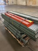 Pallet with Gravity Conveyor Beds & Teardrop Pallet Racking Beams and Uprights
