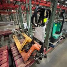 Pallet jacks - Jungheinrich and Doosan
