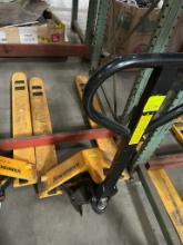 Pallet jack
