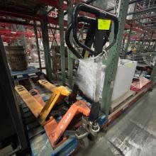 Pallet jacks - Jungheinrich and Doosan