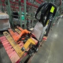 Pallet jacks - CAT and Doosan