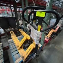 Pallet jacks - Jungheinrich