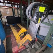 Pallet jacks - Jungheinrich