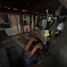 Pallet jacks - Jungheinrich and Doosan
